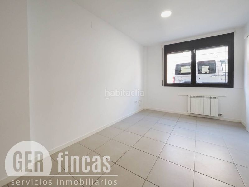 Foto 1f787952-cc14-42cd-a2b5-72f86801da35. Pis amb calefacció aparcament a Torre - Sana Terrassa