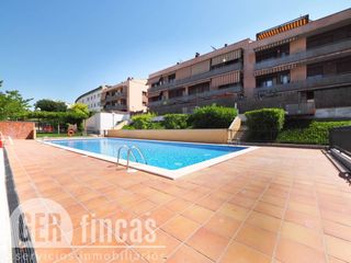 D�plex  Avenida madrid. Y dos plazas de parking