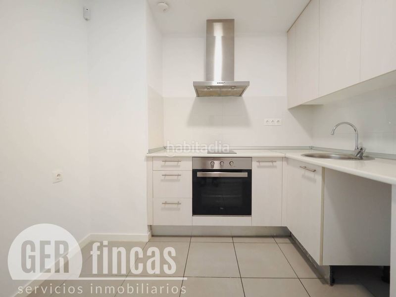 Foto b075ed46-072e-4479-8da1-ee1c29d35c84. Pis amb calefacció aparcament a Torre - Sana Terrassa