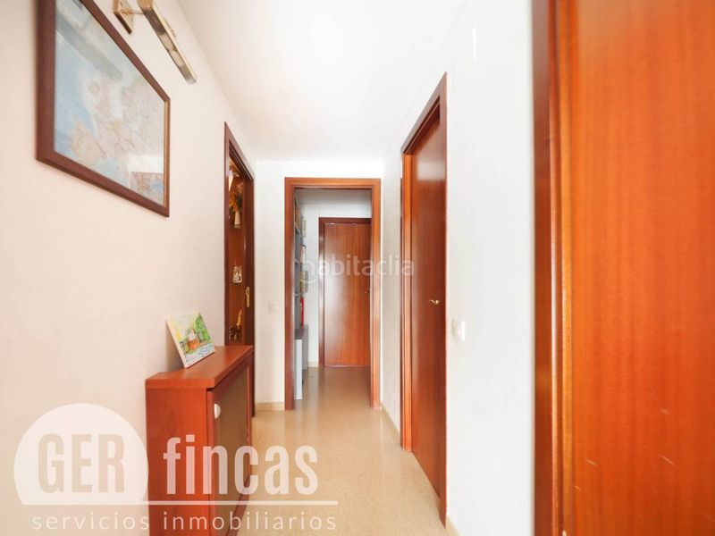 Foto 07262e67-32a9-4a00-82ed-0431660f37c2. Pis amb calefacció aparcament a Can Roca Terrassa