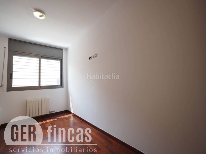 Foto 093a9e65-b278-499b-9d8b-a7221d5e1cf6. Pis amb calefacció a Barri del Centre Terrassa
