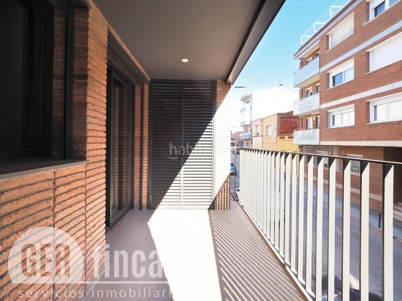 Foto 8adee66f-42a1-4635-929e-d0149da0548a. Alquiler piso con balcón, piscina y parking incluido en Terrassa