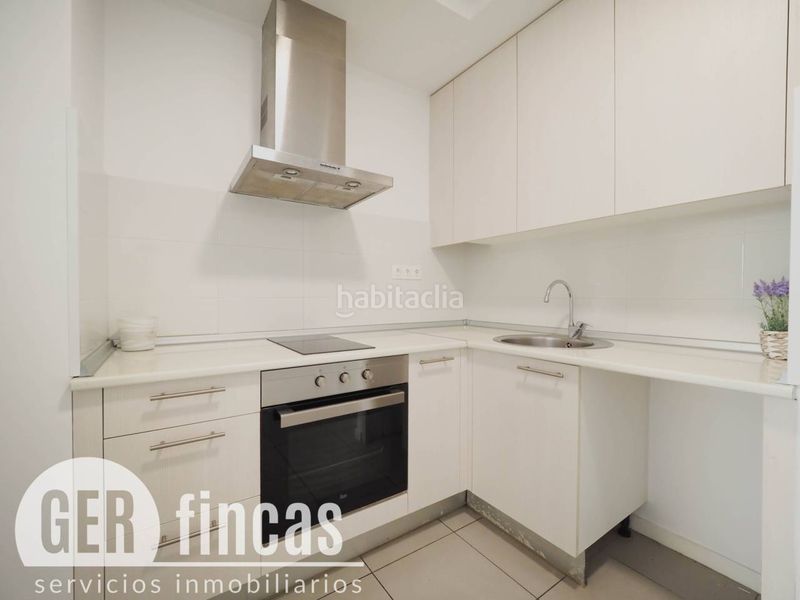Foto a0283044-51e3-42c6-89b8-33171a5bf913. Pis amb calefacció aparcament a Torre - Sana Terrassa