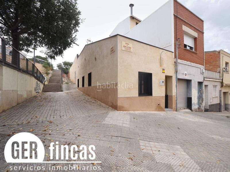 Foto 534fd2e1-c3f7-4490-a8e0-cc806c04de6a. Casa a Serra d'en Camaró Sabadell