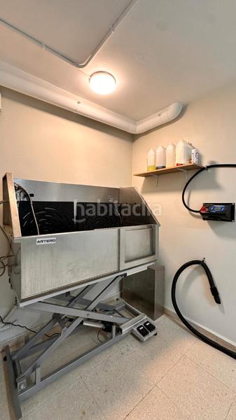 Foto 10511149-fa02-4901-923d-c5bfa7caf469. Locale commerciale in El Camp de l´Arpa del Clot Barcelona