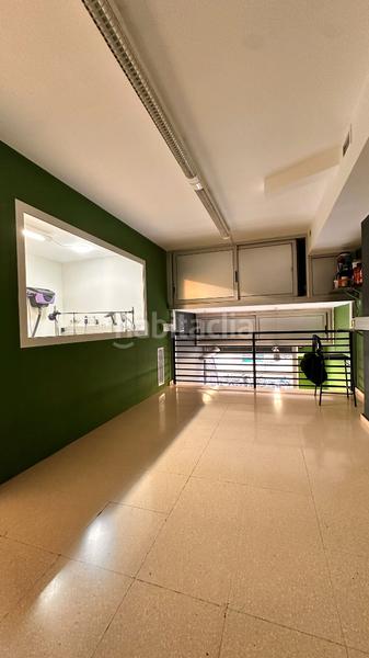 Foto 40c521b9-70bc-406f-9e8f-4cf76eb50f0f. Locale commerciale in El Camp de l´Arpa del Clot Barcelona