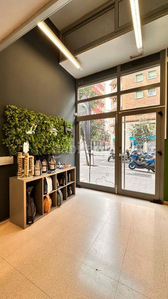 Foto d9865ce1-74a6-44b6-ad94-e670aa0976be. Locale commerciale in El Camp de l´Arpa del Clot Barcelona