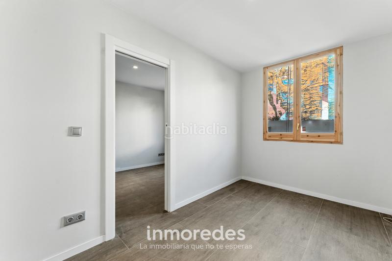 Foto 09896983-6d5b-4182-878a-c269bc2f5cd8. Pis a Raval Barcelona