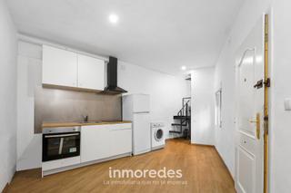 Pis  Carrer de l'autonomia. Piso en venta en santa coloma
