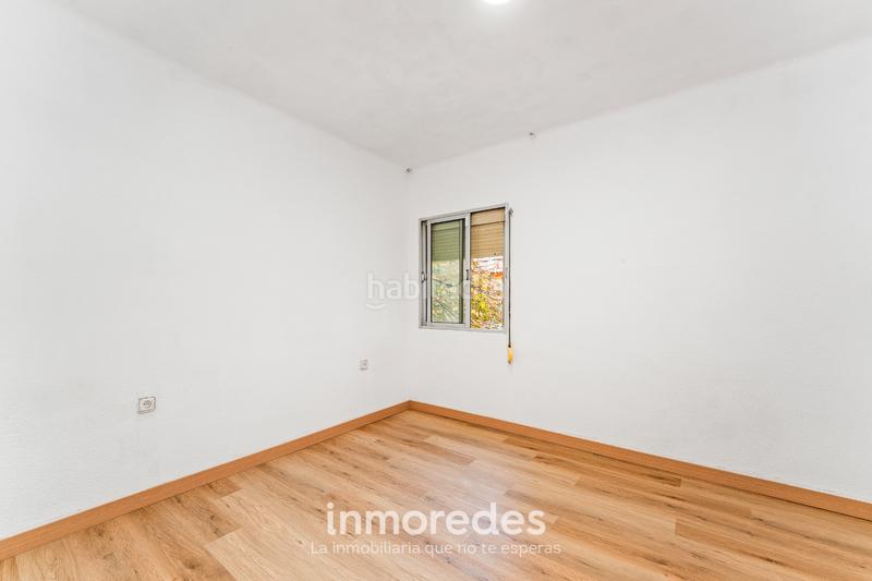 Foto 31ef5154-8cb1-4081-938b-be877d50aa3e. Pis a Santa Rosa Santa Coloma de Gramenet