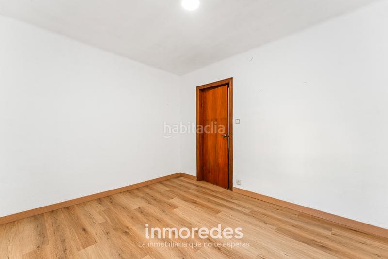 Foto 8f6ea976-5ed0-4c6b-ac49-1f96f650d7d1. Pis a Santa Rosa Santa Coloma de Gramenet