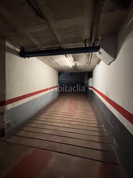 Foto d240ab2f-988b-4c88-9e89-954e37874c98. Posto auto in carrer de sardenya 181 in Fort Pienc Barcelona