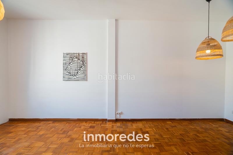 Foto cb222fe5-1e73-485e-82cd-c7fdab38df0e. Piso  alto con excelente ubicación en Dreta de l´Eixample Barcelona