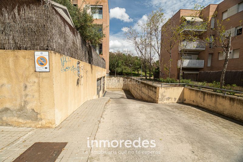 Foto b9aa3013-4cf7-4e43-9c03-edd75f9c728d. Pis amb calefacció aparcament a Montigalà Badalona