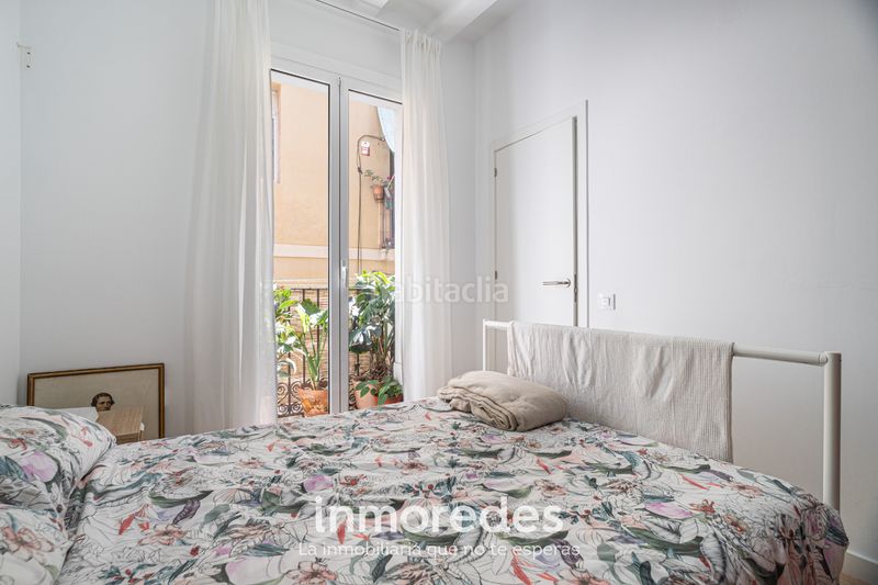 Foto 48f2b327-a833-4a11-b550-2221cccd67a8. Pis amb calefacció aparcament a Raval Barcelona