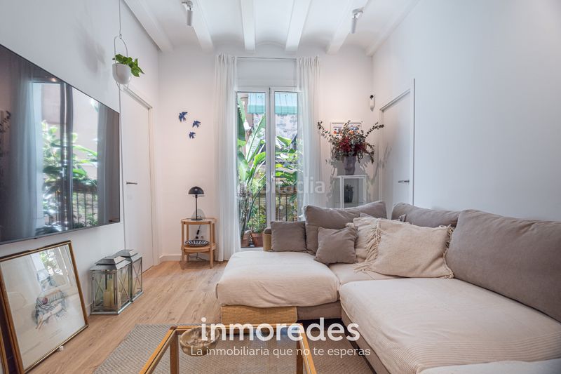 Foto 8db18c48-d127-48c8-aff0-dd58811f74ab. Pis amb calefacció aparcament a Raval Barcelona