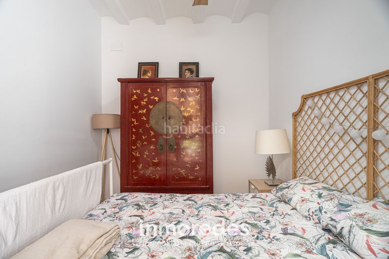 Foto a173df59-9427-4569-af9f-b1766c7c70a4. Pis amb calefacció aparcament a Raval Barcelona