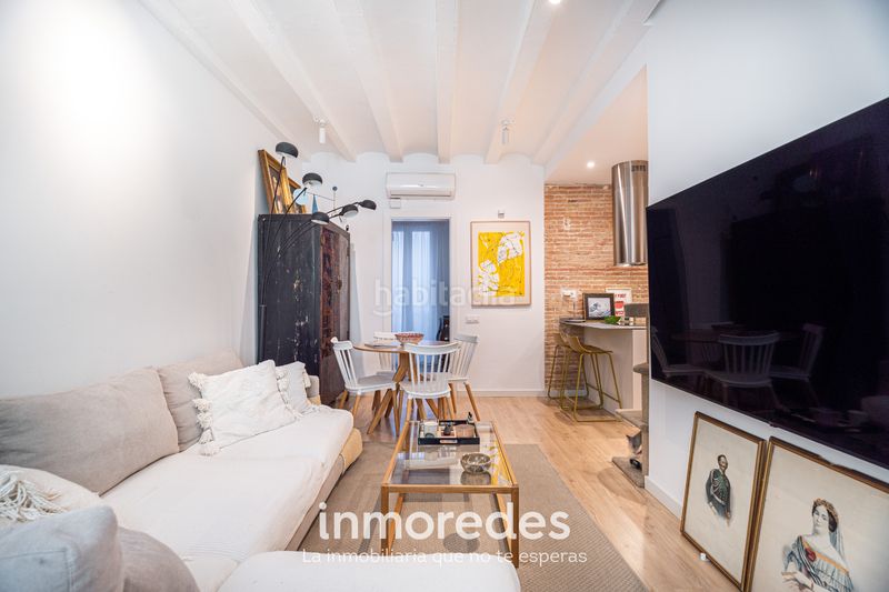 Foto f504a7fc-0e88-4a1c-8c24-b3aa8f6308fe. Pis amb calefacció aparcament a Raval Barcelona