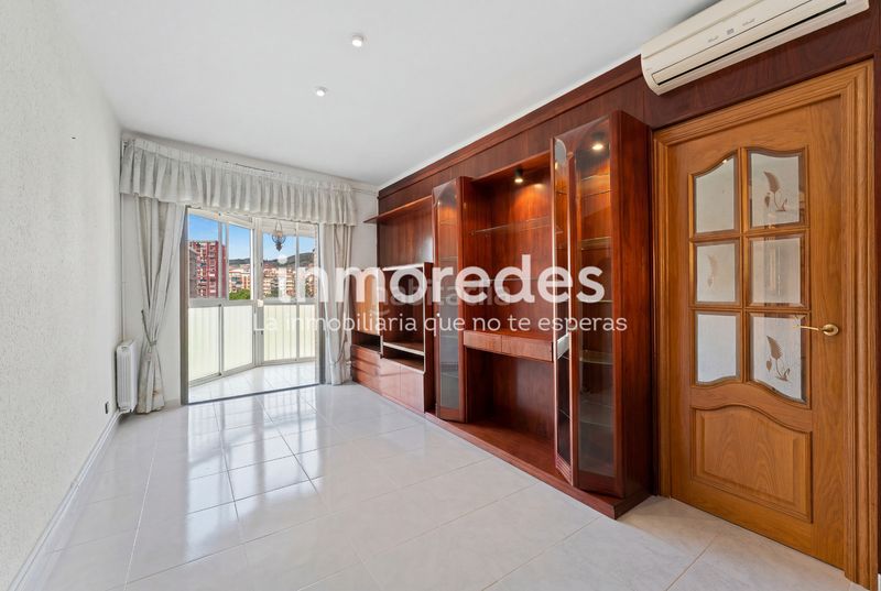 Foto 8fd3a2ad-ada3-405e-8975-bc6b4e96f7c4. Pis amb calefacció a Sant Andreu de Palomar Barcelona