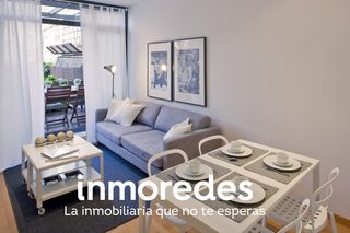 Etagenwohnung in Carrer de Roger de Llúria