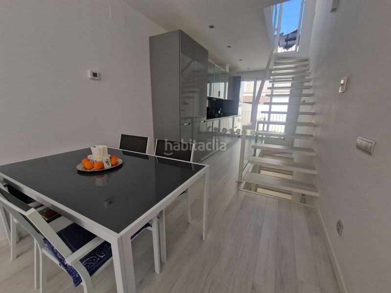 Foto 45b7ca75-b1ab-4f42-b8dd-a0d3189172db. Edifici a Centre Sitges