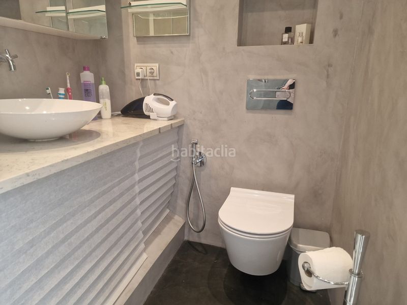 Foto a4ea6d04-d961-4f88-88a8-b0a34dc669f1. Edifici a Centre Sitges
