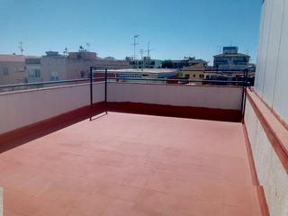 Dúplex  Avinguda catalunya. Se vende dúplex único en pleno centro en segur de calafell