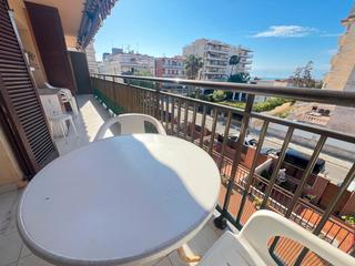 Pis  Carrer de marta moragas. Piso reformado en segur de calafell - playa
