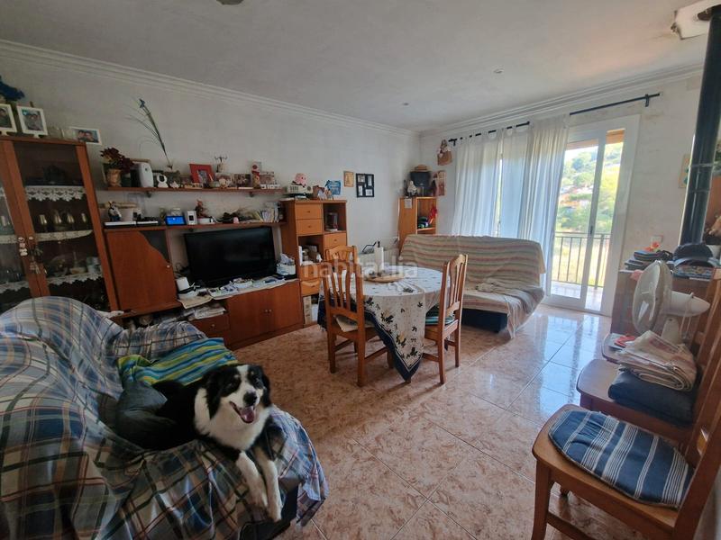 Foto 1a75b1eb-f850-41f2-b4ba-252a57b70bc2. Casa amb xemeneia calefacció aparcament a Castellet i la Gornal