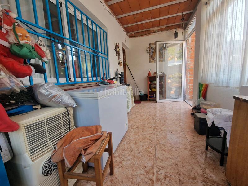 Foto aadad6df-0911-4e36-b5ce-cb0dbe21bfee. Casa amb xemeneia calefacció aparcament a Castellet i la Gornal