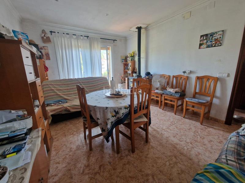 Foto d8c5275c-57a1-4a18-b34d-2c2c2202917d. Casa amb xemeneia calefacció aparcament a Castellet i la Gornal