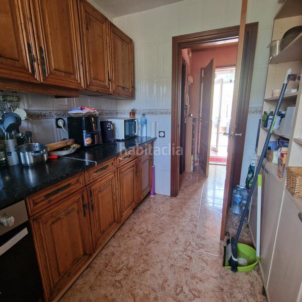 Foto e84c55f1-558b-48af-9a55-a980087148b2. Casa amb xemeneia calefacció aparcament a Castellet i la Gornal