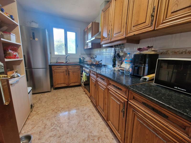 Foto e920c8f4-b8f5-4147-a1e1-f2ca4039f6bf. Casa amb xemeneia calefacció aparcament a Castellet i la Gornal