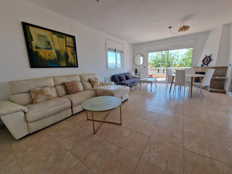 Foto 04cac952-e6aa-42a7-8d8b-28c1a2c026a4. Casa amb xemeneia calefacció aparcament piscina a Segur de Calafell