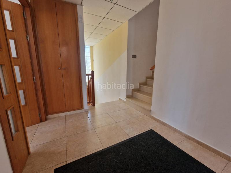 Foto a5a5b9d3-cc6e-4b17-bae4-bc3dff58fe6f. Casa amb xemeneia calefacció aparcament piscina a Segur de Calafell