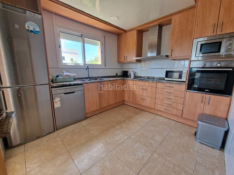 Foto a7711ba3-974e-468e-85b0-6df1c0e3ba50. Casa amb xemeneia calefacció aparcament piscina a Segur de Calafell