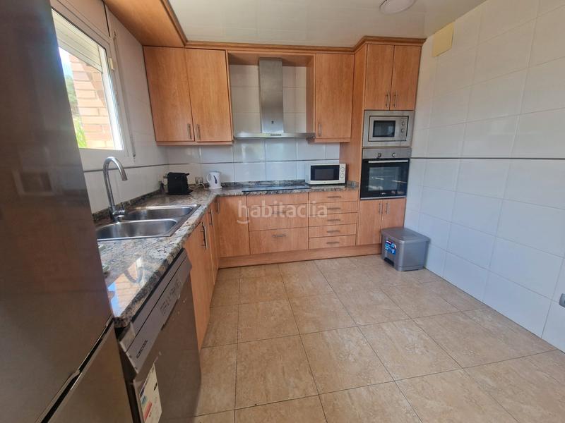 Foto bcec9a7c-1913-4bcc-98b5-73a3edba765c. Casa amb xemeneia calefacció aparcament piscina a Segur de Calafell