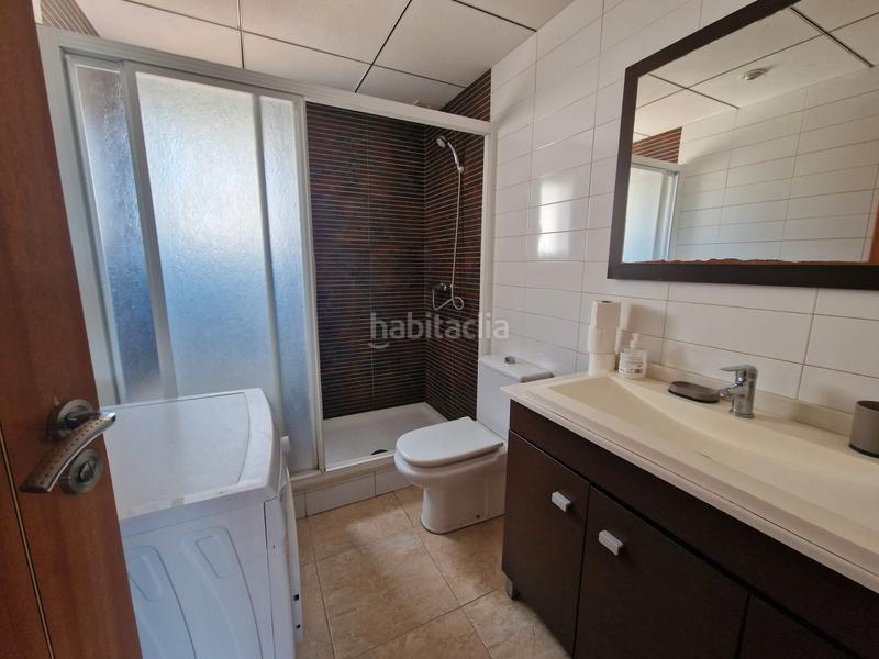 Foto d0e498f4-9d34-4b4c-86eb-342d46a3be69. Casa amb xemeneia calefacció aparcament piscina a Segur de Calafell