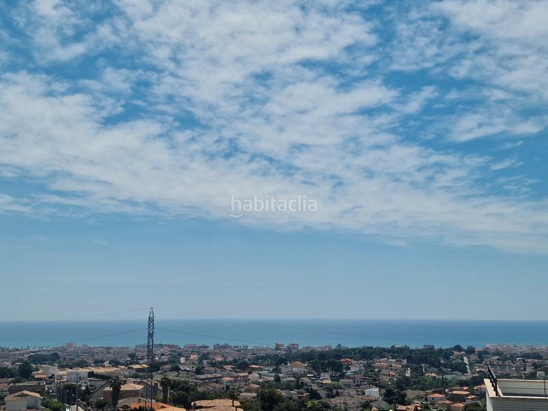 Foto da9919a8-e0b7-47f9-a23c-7e17e988fa48. Casa amb xemeneia calefacció aparcament piscina a Segur de Calafell