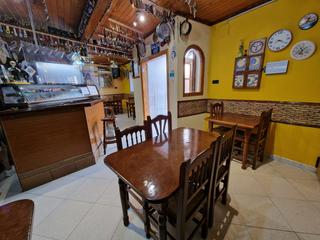 Local Comercial  Carrer vidal i barraquer. Venta bar restaurante en llorenç del penedes