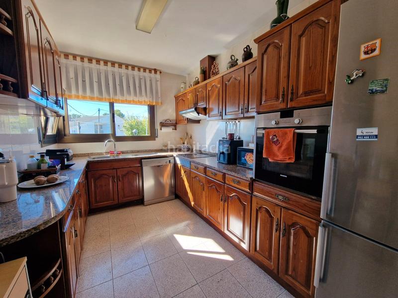 Foto 3d1fcd53-26a3-4d4d-8b02-ae47bee0d924. Chalet con camino riscaldamento parcheggio in Segur de Calafell nucli urbà Segur de Calafell