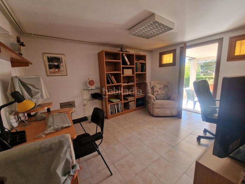 Foto c816da22-1d19-49e6-9108-e8d50c215343. Chalet con camino riscaldamento parcheggio in Segur de Calafell nucli urbà Segur de Calafell