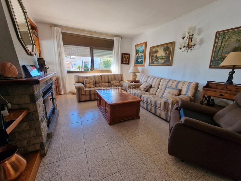 Foto e25bb2e1-613f-42c5-997b-4b263b9eb22a. Chalet con camino riscaldamento parcheggio in Segur de Calafell nucli urbà Segur de Calafell