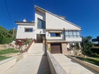 Chalet en Segur de Calafell Nucli Urbà. Venta casa en segur de calafell, calafell. vistas al mar