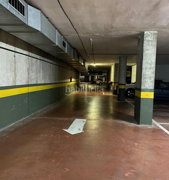 Foto 7437d9ae-7424-4e1b-b7c3-9abd769adf64. Parking coche parquin con trastero en bases en bases de Manresa - carretera de santpedor Manresa