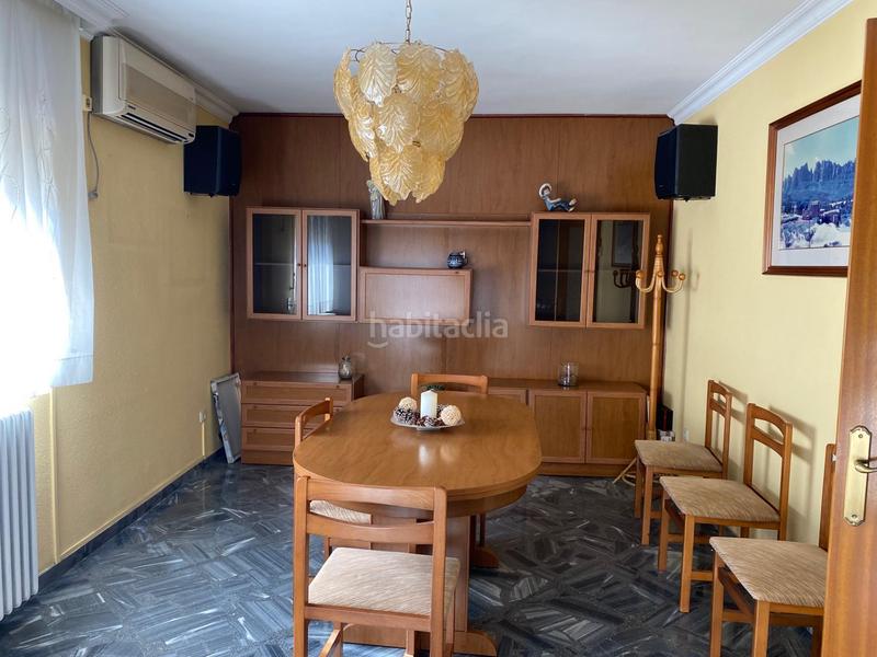 Foto 22f24fcb-d58f-40de-b36d-871f5ee841f0. Casa adossada amb calefacció aparcament a Escodines Manresa