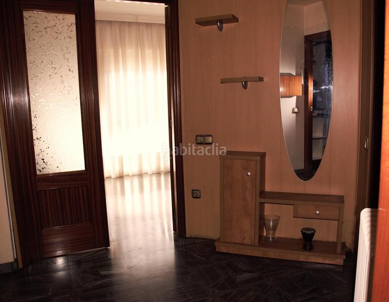 Foto 31eabbbb-4b68-4072-ac30-5a2a7da66389. Casa adossada amb calefacció aparcament a Escodines Manresa