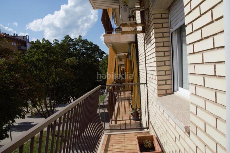 Foto 3bbbd4fa-d794-4500-ad71-5741b717f010. Casa adossada amb calefacció aparcament a Escodines Manresa