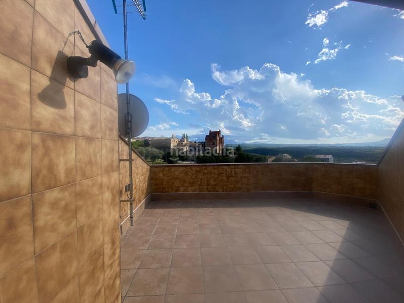 Foto 51827c5d-2437-4a30-a35a-975bdecd9e3b. Casa adossada amb calefacció aparcament a Escodines Manresa