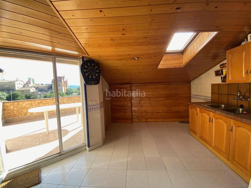 Foto 78055f0e-7c13-4b6f-8b5d-d29ec6f638cf. Casa adossada amb calefacció aparcament a Escodines Manresa